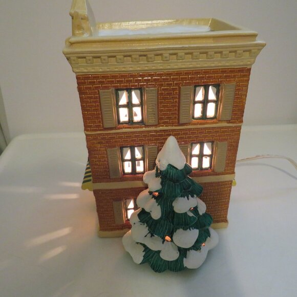 Vintage Department 56 Original Snow Village "Toy Shop" #5073-3,1986-1990 Retired - Picture 5 of 16